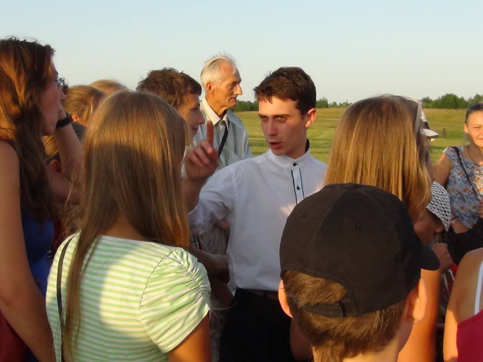 10612935_717329288303056_6567643848165309329_n